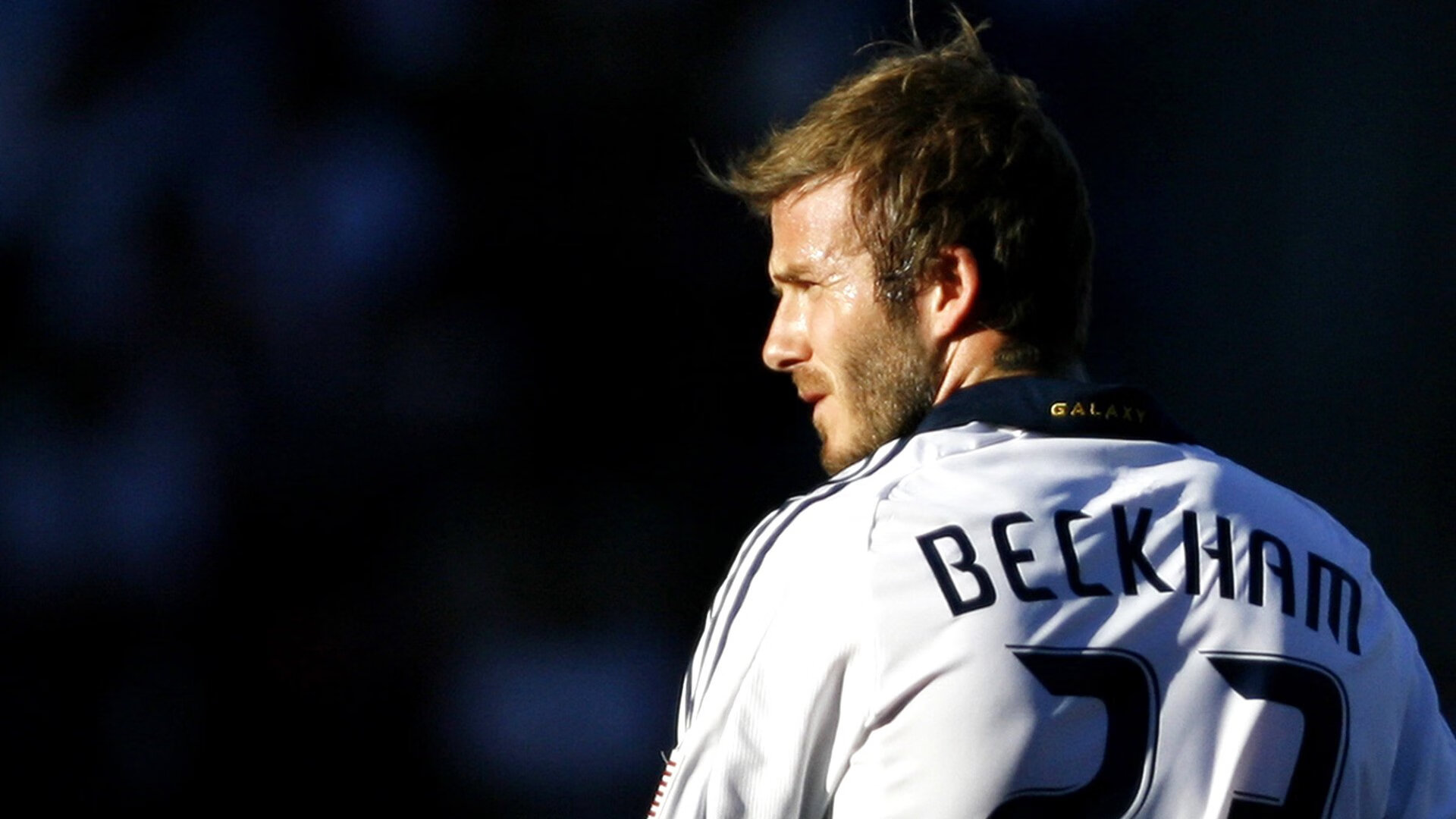 蒂姆重返拜仁赛场：持续失利背后的逆袭气势